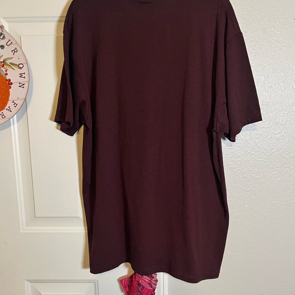 Rue21 Dark Brown Graphic Tee with Pink and White Design NWT - Picture 4 of 4